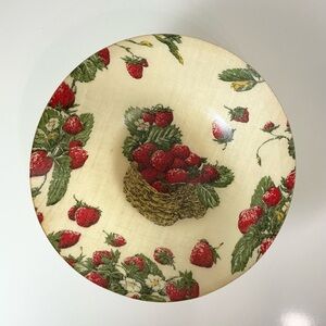 Vintage MCM ARTMOR Fiberglass Bowl With Strawberries 11 " x 3" Cottage Core B2